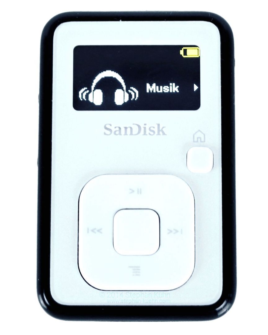 MP3 Player copyright &copy; 2014 Stephan Kuehn